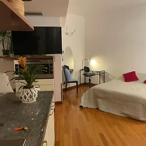 Appartamento Loft 11 - Anja's Talot Close To F1 Free Parking & Shuttle, Monza